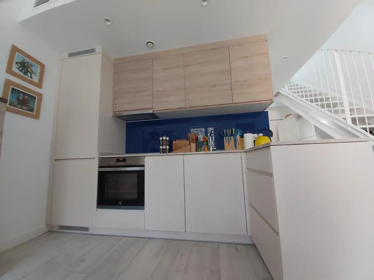 Apartment Ferienwohnung To Be In Málaga
